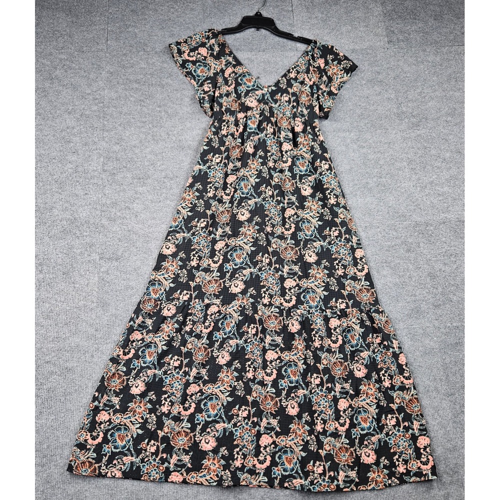 Universal Thread Womens XS Black Floral Tiered Maxi Dress Smocked Back V-Neck